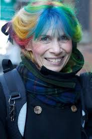 La vida es demasiado corta para llevar un pelo aburrido 🥰🥰