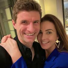 Please accept echovita's sincere condolences. Lisa Muller Your Fashion Guru