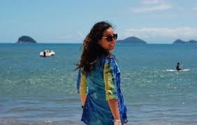 book ensaio fotografico praia mar mulher alegria oculos de sol dia ensolarado beach sunglasses sea soul sun fashion wrap watch accessories book ensaio fotografico praia mar