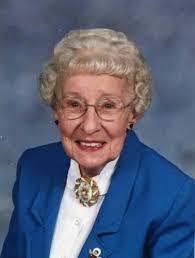 Janell Youngquist's Instagram, Twitter & Facebook