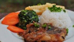 Ia dihidangkan dengan sos biasa atau bercampur cendawan butang. Pin Di Resepi Masakan Ayam