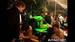 Hardcore anal dance in unbelievable homo sex party action - XNXX.COM
