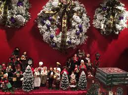Byers Choice Carolers Black Iris Virginia Beach Va Christmas Carol Navidad Christmas Black Iris