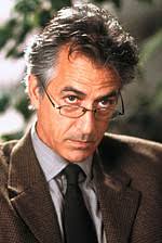 Дэвид Стрэтэйрн