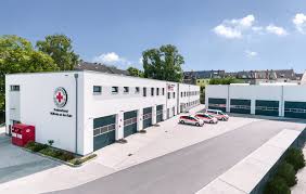 Bei einer messerstecherei vor einem kiosk in mülheim an der ruhr ist ein 34 jahre alter mann leicht verletzt worden. Das Rote Kreuz Feierte Die Einweihung Seines Neuen Zentrums Mulheim An Der Ruhr