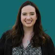 Sandra Speiser's Instagram, Twitter & Facebook