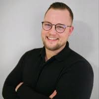 8 "Daniel Rakus" profiles