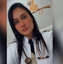 Dra. Allyne Xavier Camargo Pediatra,