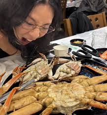 My worlds colliding for @_mariahwasa ! Creative production back home  bringing along team @mother.media 💗 I Love My Body @_mariahwasa Label:  @pnation.official MV by @mother.media Production Company: @mother.media  Director: Woogie Kim @woogiekim