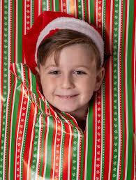 This weekend I'll be standing in front of a grocery store volunteering my  time for island harvest, handing out flyers to remind people to help, so  others could eat this holiday season.