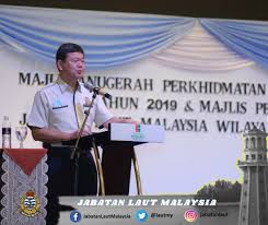 Jalan sultan tengah santubong, 93050 kuching, sarawak : Marine Department On Twitter Ybhg Dato Ketua Pengarah Laut Baharinah Menghadiri Majlis Apc Dan Majlis Jasamu Dikenang Anjuran Jabatan Laut Wilayah Sarawak Pada Hari Ini Setinggi Tahniah Kepada Penerima Apc Dan Ribuan