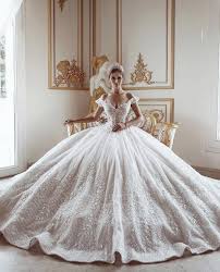 What A Gown A Queen Bridal Dresses Beautiful Wedding Dresses Gowns