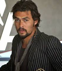 And his mother, who is from iowa, is of german, irish, and native american ancestry. Jason Momoa Short Hair
