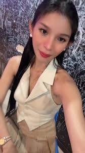 Ella Munoz (@ella.munoz4)