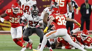 Además te contamos otros detalles del evento deportivo como el show de medio tiempo y los comerciales que se verán también en la final entre chiefs vs. Tom Brady Hace Historia En Super Bowl Lv Consigue Su Septimo Anillo En Triunfo De Buccaneers A Chiefs