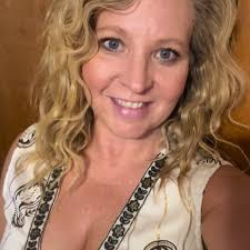 Let's give a huge shout out to our friend and co worker Shelby Musselman  today she leveled up another level!!!!