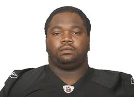 Derrick Hill's Instagram, Twitter & Facebook