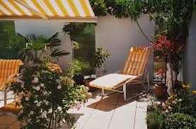 Wir bieten ein umfangreiches angebot an produkten und zubehör für haus und garten. Schonberger Pek Garten Und Landschaftsbau Okologisch Planen Und Gestalten Umwelt Haus Garten