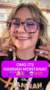 Teacher Hannah Walter