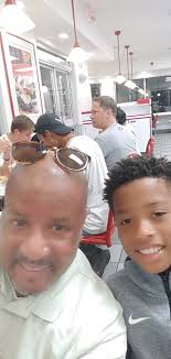 STEELE GORGEOUS Total Beauty Studio