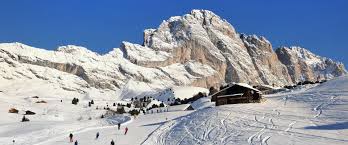 Skigebiet civetta, val di zoldo und dolomiten. Dolomiten Skisafari Skifahren Mit Einem Bergfuhrer Alpinschule Catores Groden Sudtirol Dolomiten