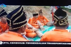 Alat musik kolintang berasal dari minahasa sulawesi utara ini adalah alat musik yang terbuat dari kayu. Tuliskan Beberapa Alat Musik Tradisional Yang Terdapat Di Daerahmu