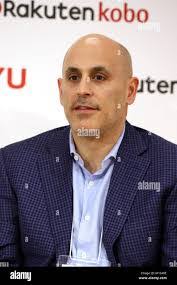 Marc Lore's Instagram, Twitter & Facebook