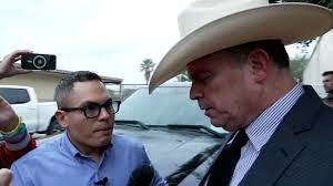 CNN reporter confronts Uvalde investigator who cleared local police of  wrongdoing