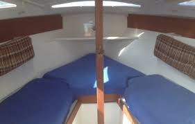 At the first inspection of the leisure 17 i found the mast step was not installed correctly. Yachtcharter Moldaustausee Segelboottypen Leisure 17 Noe S Sailing S R O