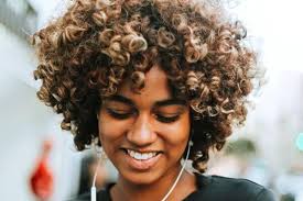 A part of the curly girl method, plopping adds volume and definition naturally to those with 3a, 3b, 3c, 4a, and african american hair textures. Plop Or Flop Plopping Curly Hair To Perfection