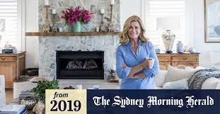 May 04, 2021 · one of australia's best known mums, dell hutton, the mother of the media star deborah hutton, has sold her longtime southern highlands home. Inside Deborah Hutton S Sydney Beach Hutt