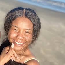 So apparently a HEB in Houston had a live zydeco band inside the store for  their juneteenth celebration. Which one was it? Also Happy Juneteenth!!