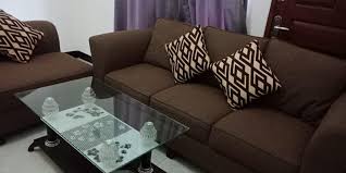 Mengingat sofa ruang tamu sangat penting untuk ruang tamu itu berarti tidak dapat kamu abaikan pengunaannya. Set Sofa Tamu Minimalis Sudut Model L Meja Tamu Kaca Perabotan Rumah Di Carousell