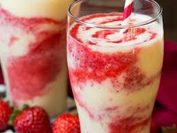 La Recette De Smoothie Parfaite Des Idees Fraiches En 71 Photos Archzine Fr Recette Smoothie Recette Cuisine Et Boissons