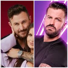 Ok everyone has said that Sandy looks like a spefic actress and I can't  remember her name. Anyone know who I'm talking about? And I'm not talking  about Jessica from love is