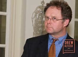 Gettys Host SI Auction Salon with Chorus