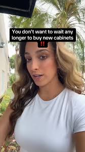 You don’t want to miss this‼️#kitchencabinets #kitchenrenoonabudget  #newkitchen #whitecabinets #diyhomeimprovement #lilyanncabinets