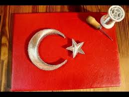 Civi Ve Tel Ile Turk Bayragi Orme Filografi Youtube Bayrak Ip Sanati Sanat