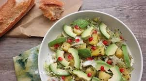 12 Salades D Avocat Hellocoton Salade Pomme De Terre Salade Pomme Cuisine Vegetarienne