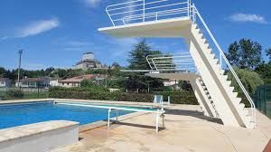 Infos, horaires, tarifs, coordonnées, adresses et plan d'accès, avec le détail pour chaque piscine. Chalais 16 Charente France Piscine Intercommunale Installations De Plongeon Photo Prise Le 16 07 2017 Par D Piscine Municipale Piscine France Piscine