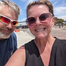 Danielle Chastain (@DanielleChas1)