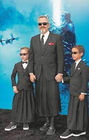 Además, bosé señala que el multimillonario estadounidense bill gates, al que llama el eugenésico, ya había hablado sobre la. Nacho Palau Ex Pareja De Miguel Bose Jamas Haria Publica Una Imagen De Nuestros Hijos