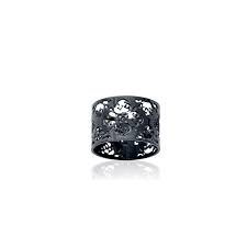 Bague en diamant noir, élégance et autorité. Bague Carador Dentelle Florale Acier Noir Pour Femme