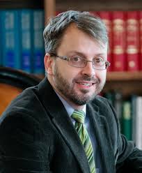 Woolfitt Receives Lee's Excellence in Scholarship Award