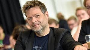Die grünen geben heute um elf uhr bekannt, ob sie robert habeck oder annalena baerbock ins rennen ums kanzleramt schicken. Grune Holle Habecks Kandidatur Bringt In Der Oko Partei Manches Ins Wanken