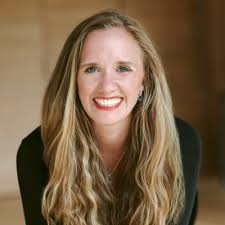 I'm excited to share that I have returned to both my roots in People and  Vacation Rentals by joining Breezeway as Head of People.