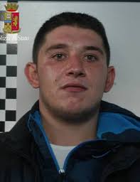 Taranto: fermato l'autore della rapina al distributore di carburante di  Porta Napoli