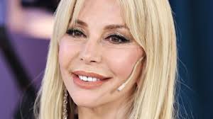 Famousfix profile for graciela alfano including biography information, wikipedia facts, photos, galleries, news, youtube videos, quotes, posters, magazine covers, trailers, links, filmography. A Mi Me Parece Que Estas Muy Fuerte Graciela Alfano Volvio Con Todo A Lam Con Una Caliente Declaracion Para Un Invitado Espectaculo El Intransigente