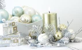 Un piccolo albero di natale decorerà il tavolo da pranzo centrale, tavolino o camino di natale. 22 Centrotavola Natalizi Creativi Il 19 E Da Mordere