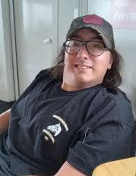 Mae Poole's Instagram, Twitter & Facebook